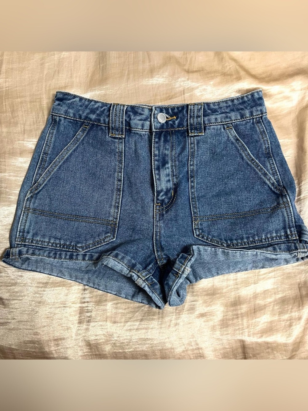 ੈ✩‧₊˚ blue denim mid waist shorts